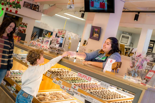 Best Candy Stores in Milwaukee: 9 Sweet Shops to Visit