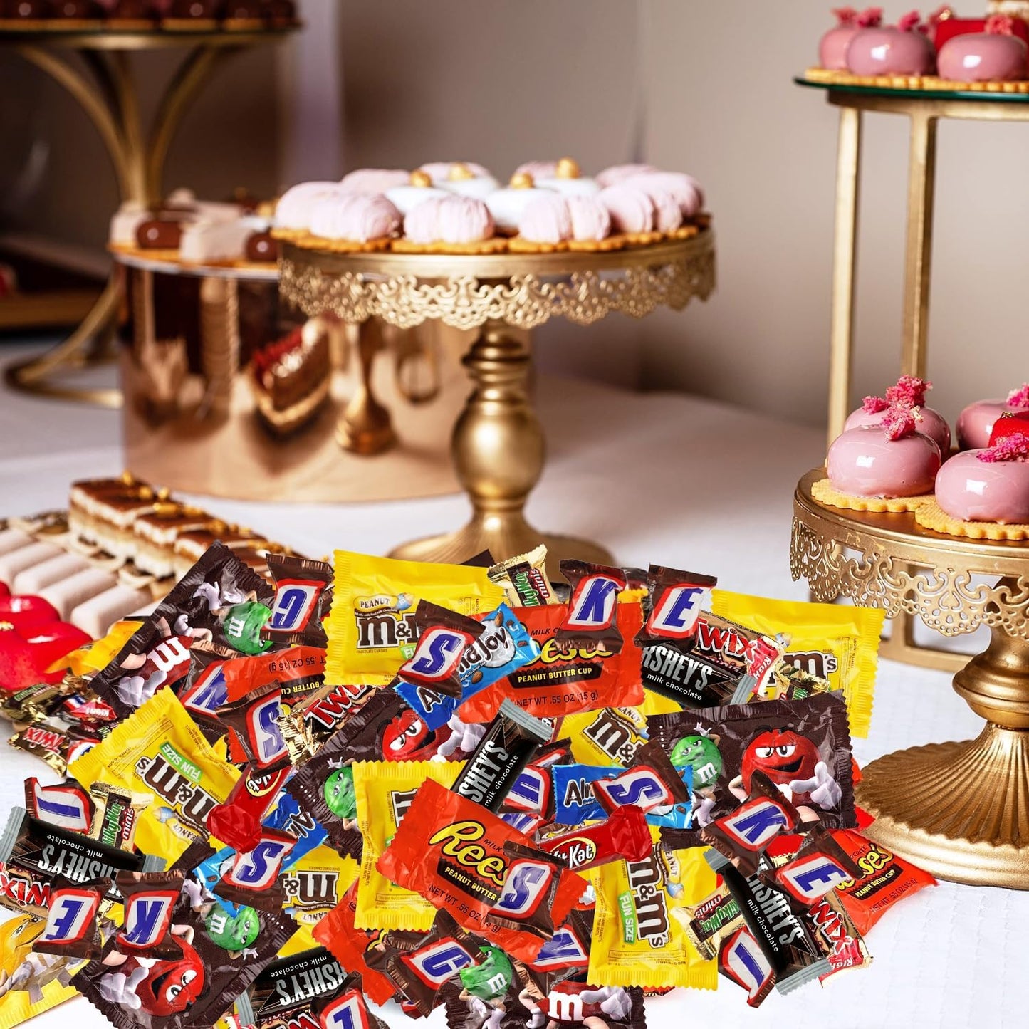 Chocolate Candy Variety Pack 5 Lb, 225 Ct, Fun Size Individually Wrapped | Assorted Milk & Dark Mini Bars for Goodie Bags, Office Snacks, Parties, Gifting, Holidays, Mixed Candy Bowl, Bulk Assortment