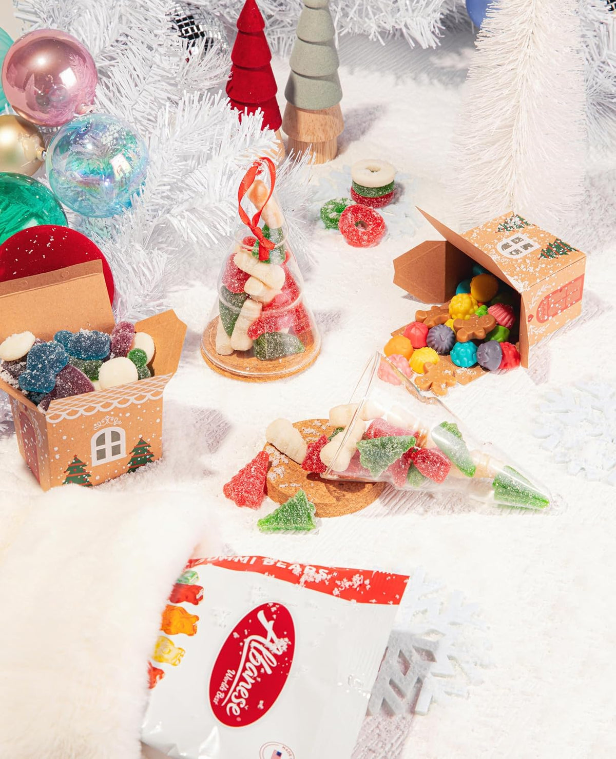 Albanese Jolly Gingerbread Gummies 7 Ounce Bag of Candy, Perfect Christmas Treat & Gift