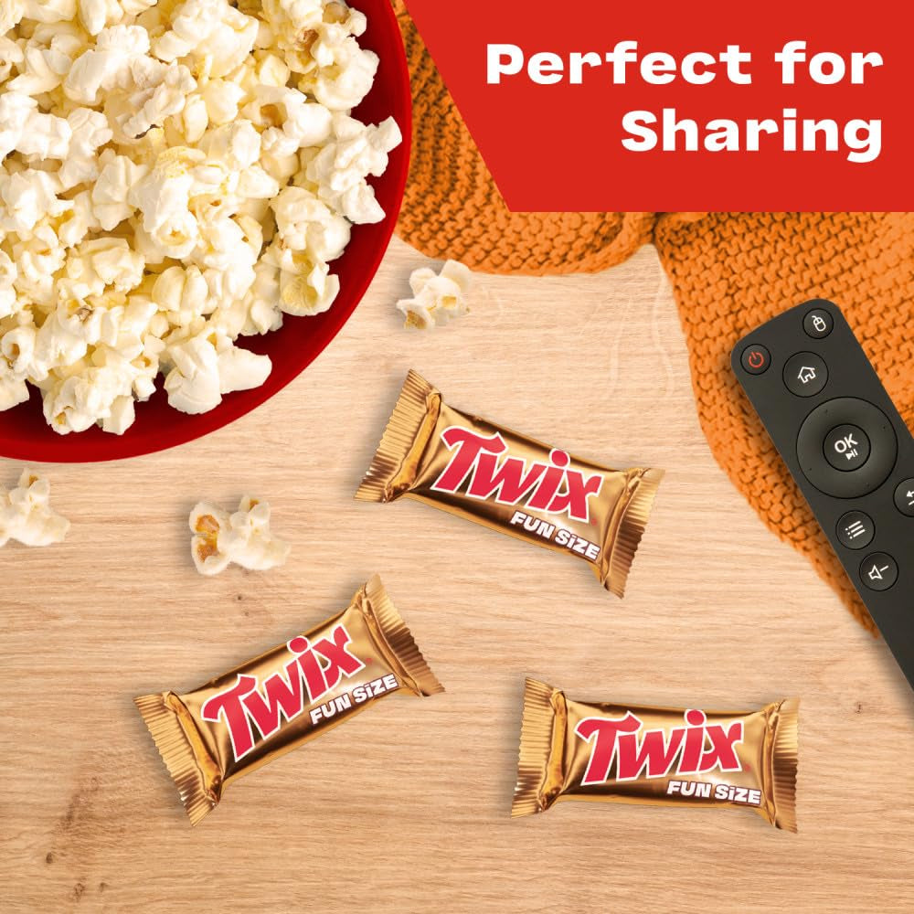 TWIX Fun Size Caramel Chocolate Cookie Candy Bar Bulk Pack, 2.65 Oz