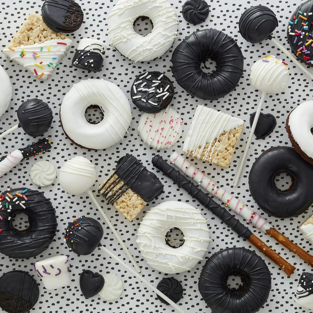 Bulk Black Candy Melts 20 Ounce - Vanilla Flavor Baking & Candy Coating Melting Wafers