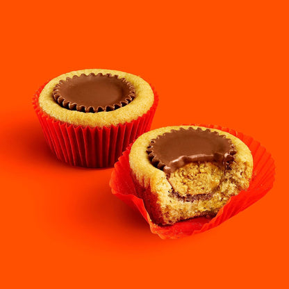 REESE'S Miniatures Milk Chocolate Peanut Butter Cups, Candy Party Pack, 30 Oz