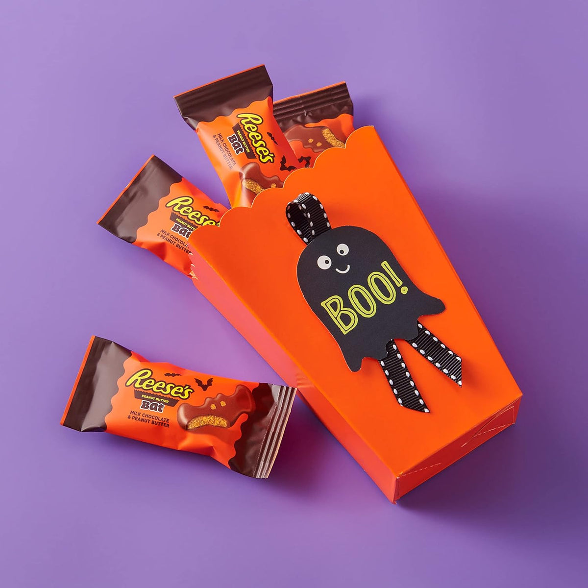 REESE'S Milk Chocolate Peanut Butter Snack Size Bats, Candy Bag, 9.6 Oz
