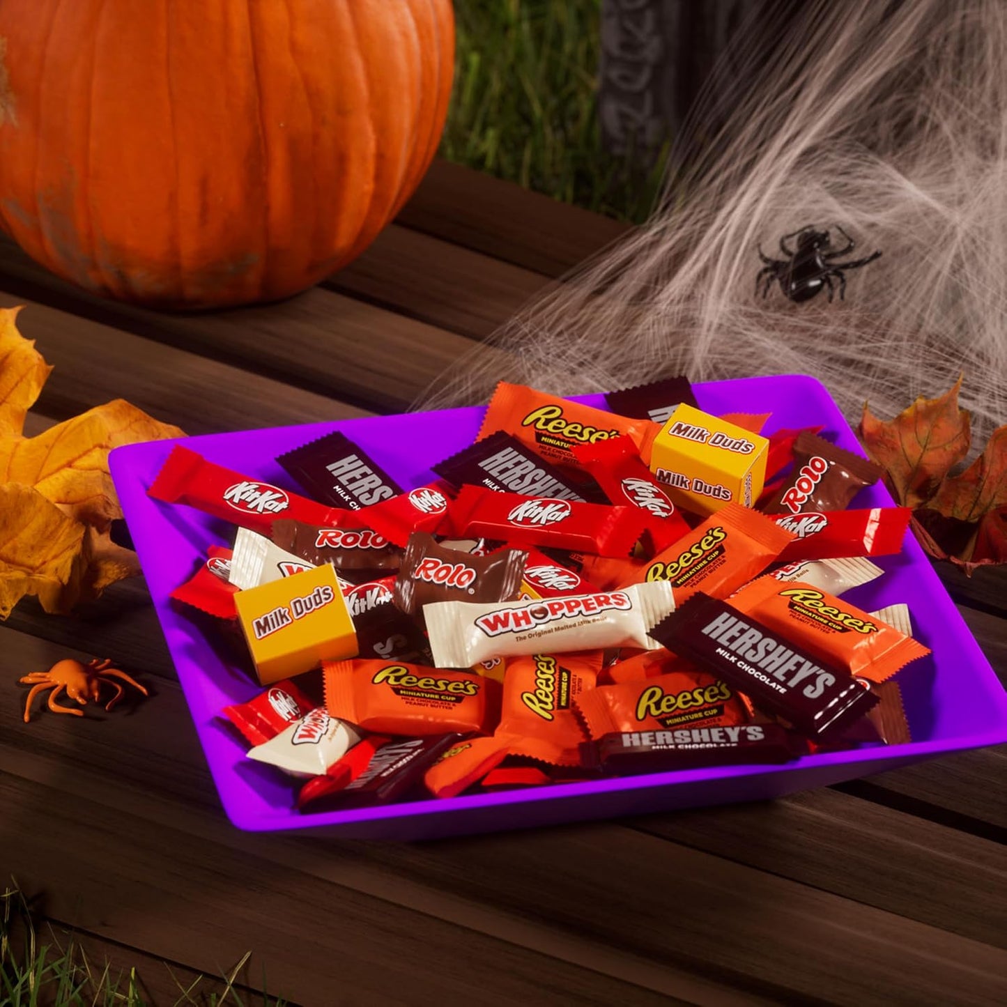 Hershey's Assorted Chocolate Halloween Candy Bulk Variety Pack, 78.24 Oz