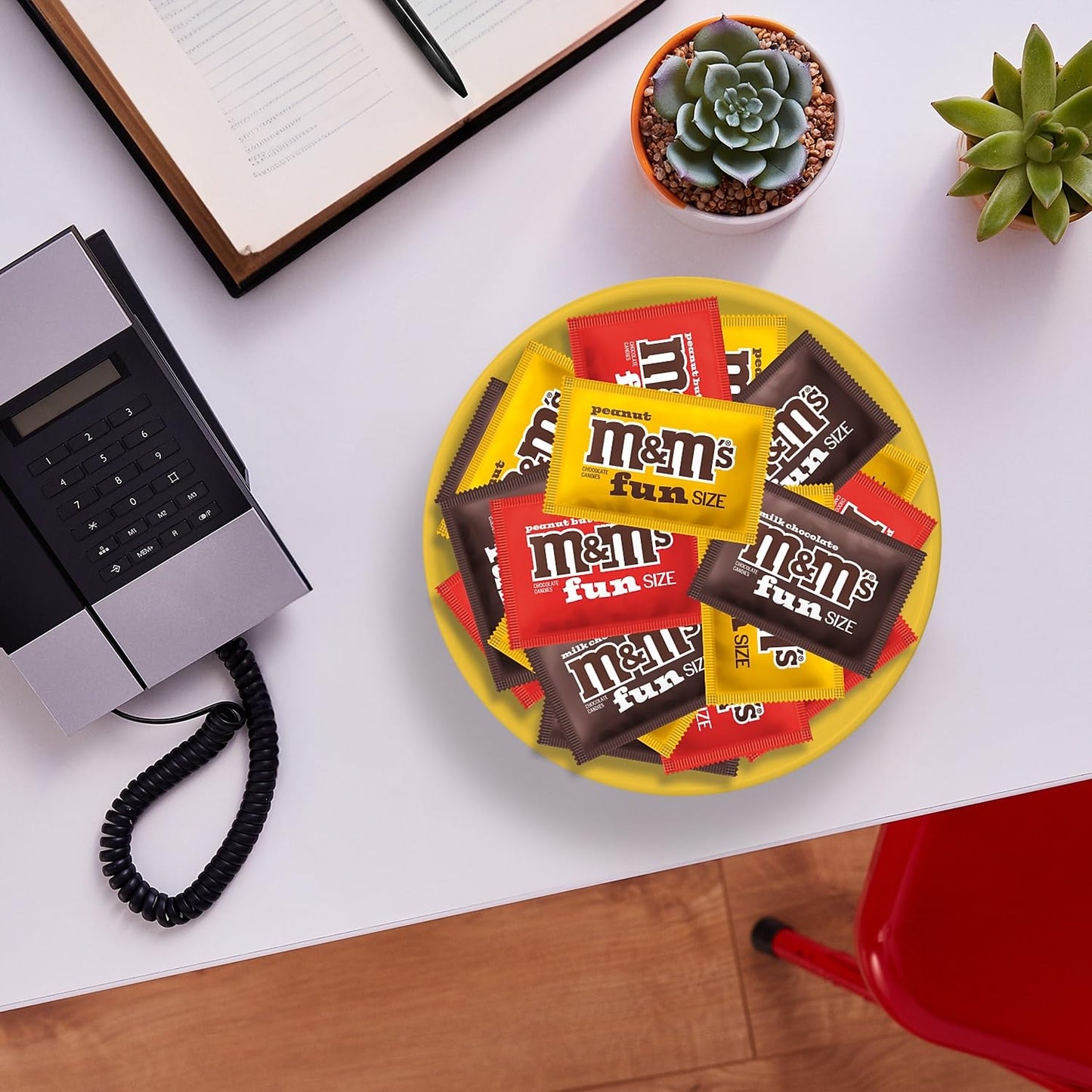 M&M'S Fun-Size Milk Chocolate Candy Pack, 19.41 Oz., 35 Pieces