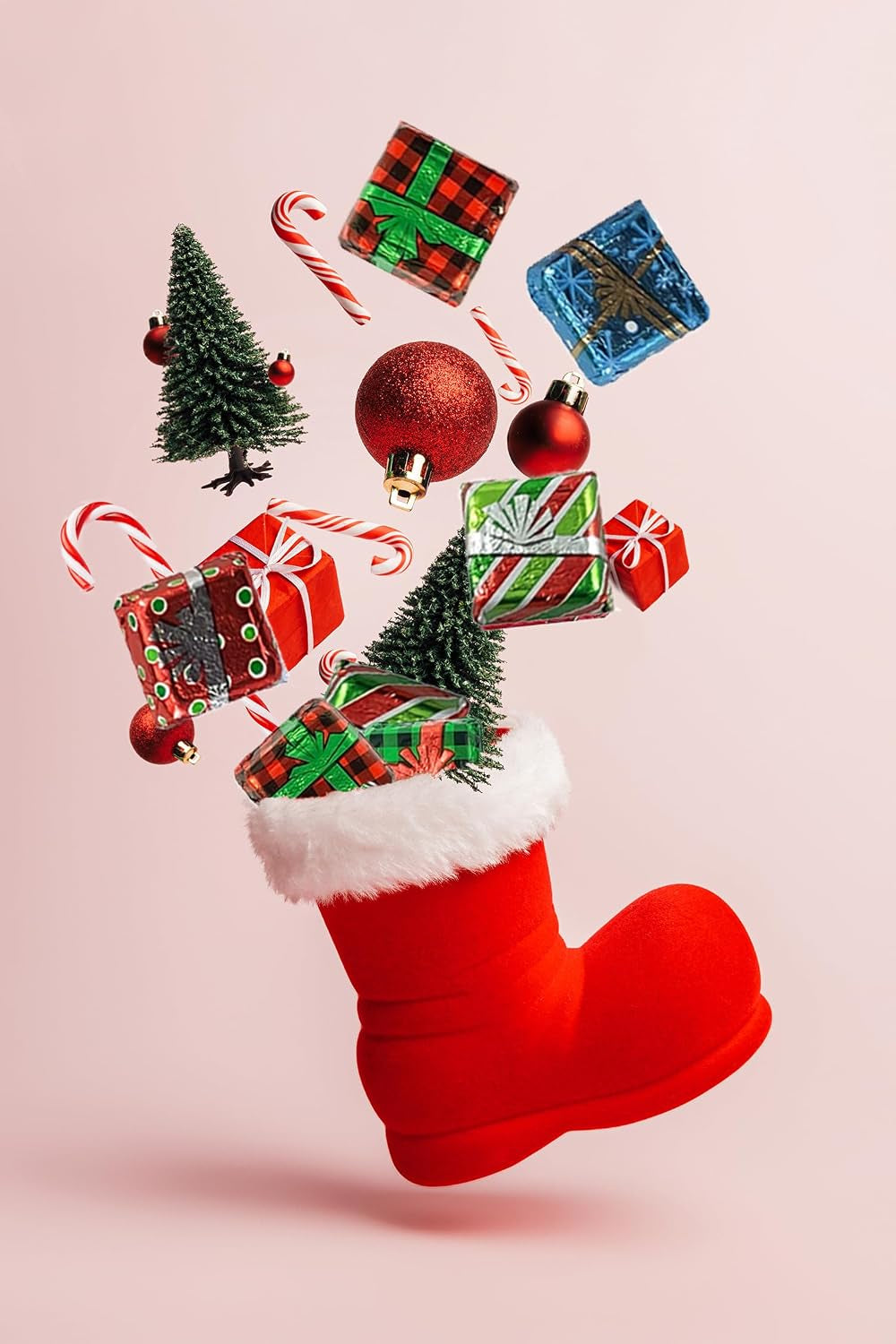 Fruidles Rich Christmas Chocolate Presents Squares Design, Smooth & Creamy Chocolate Presents (Half-Pound)
