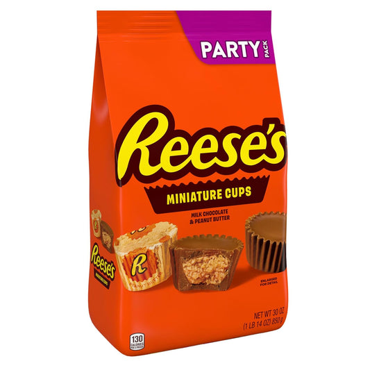 REESE'S Miniatures Milk Chocolate Peanut Butter Cups, Candy Party Pack, 30 Oz