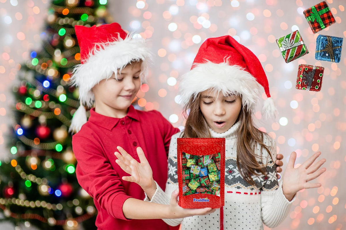 Fruidles Rich Christmas Chocolate Presents Squares Design, Smooth & Creamy Chocolate Presents (Half-Pound)